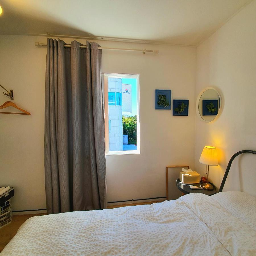 Hannahstay Women Only Guesthouse Jeju Exteriör bild