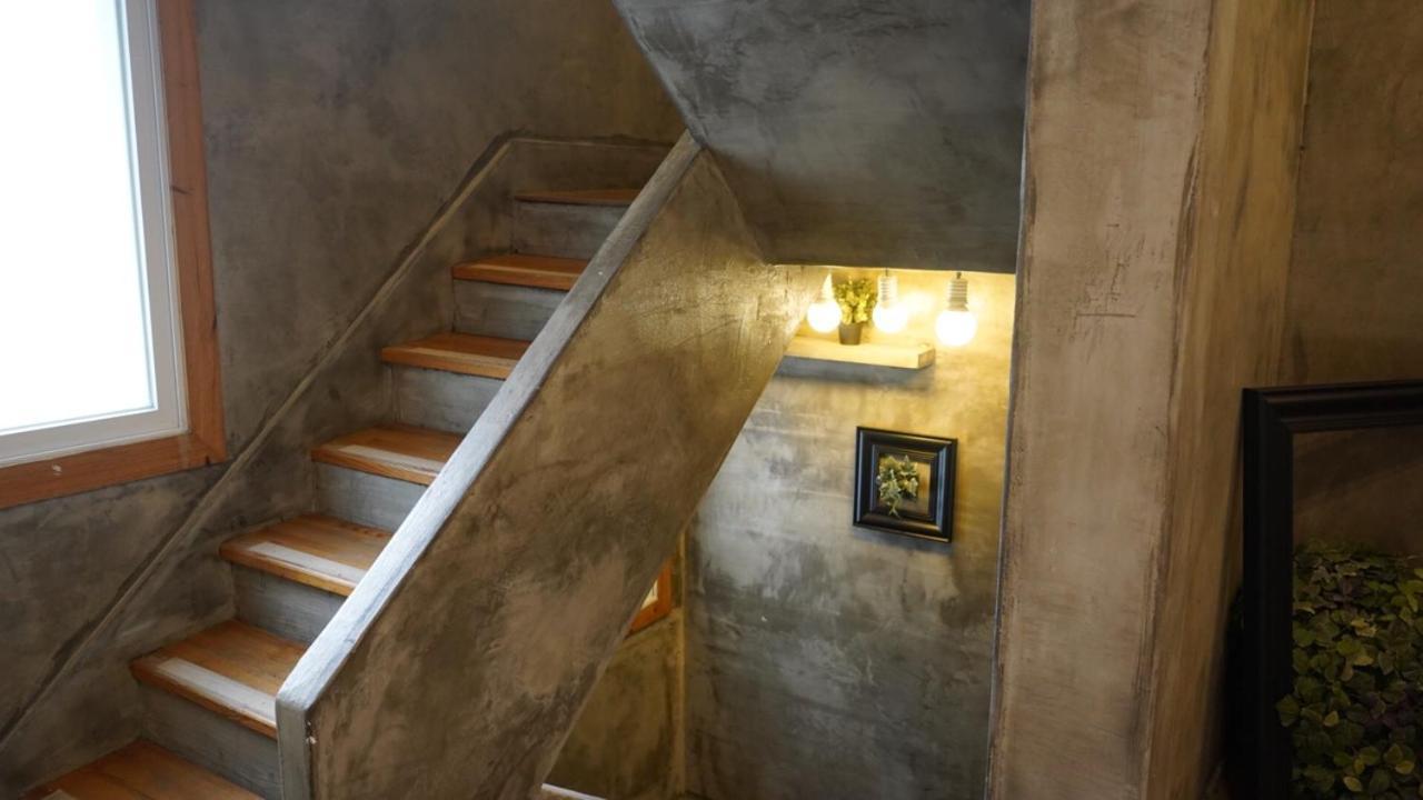 Hannahstay Women Only Guesthouse Jeju Exteriör bild