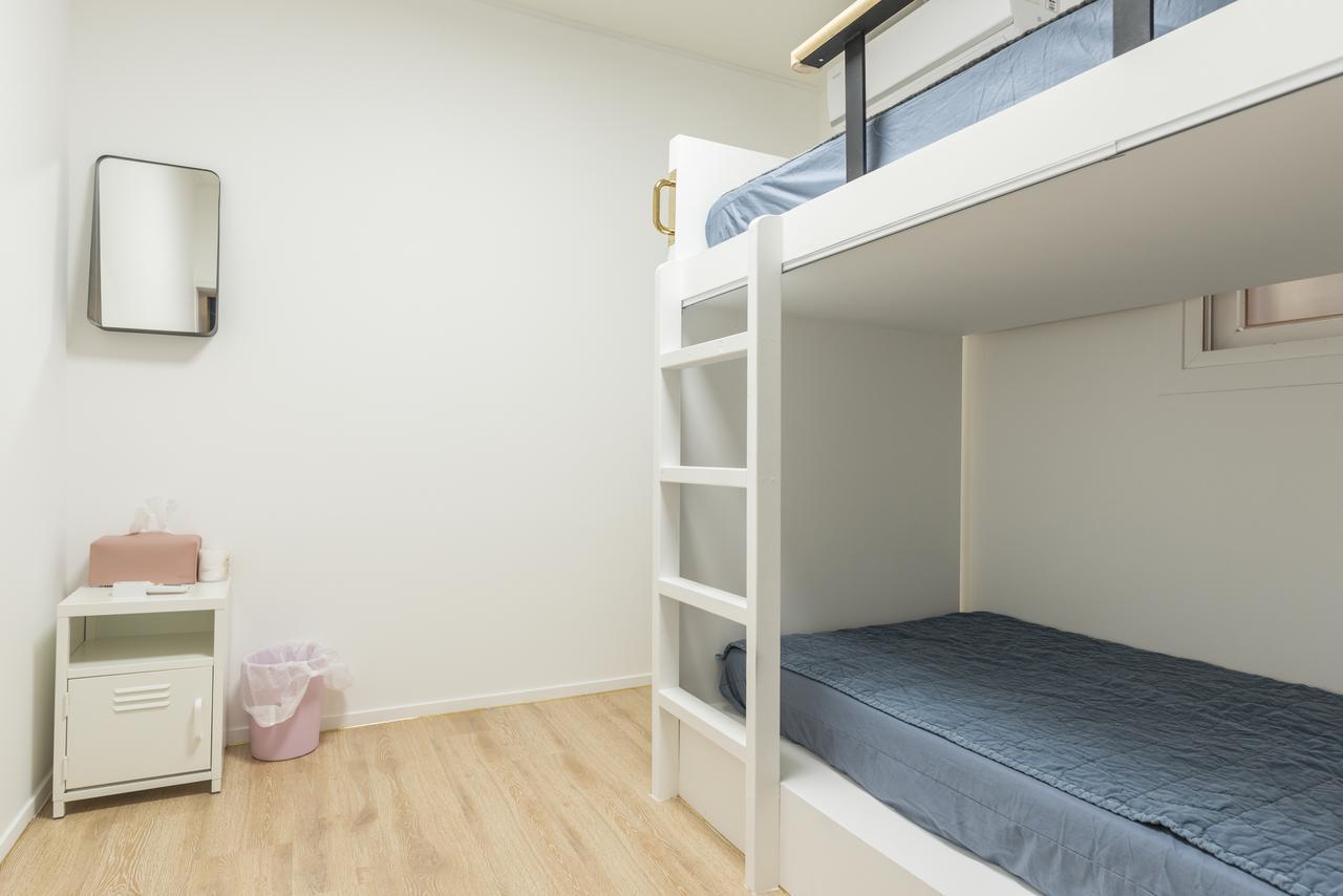 Hannahstay Women Only Guesthouse Jeju Exteriör bild